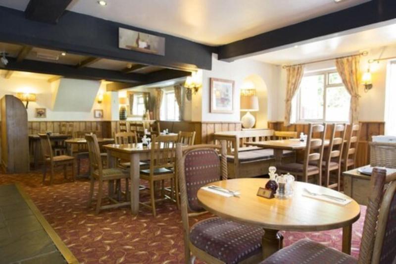 The White Hart, Wroughton Bed & Breakfast สวินดอน ภายนอก รูปภาพ